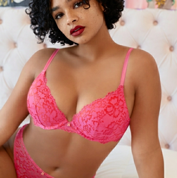 sweeter pink two-tone 💋 - Picture 1 of 2